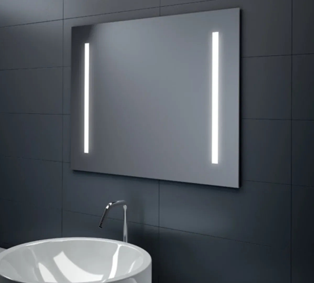 Cosmic Basic LED vannasistabas spogulis, 80 × 110 cm